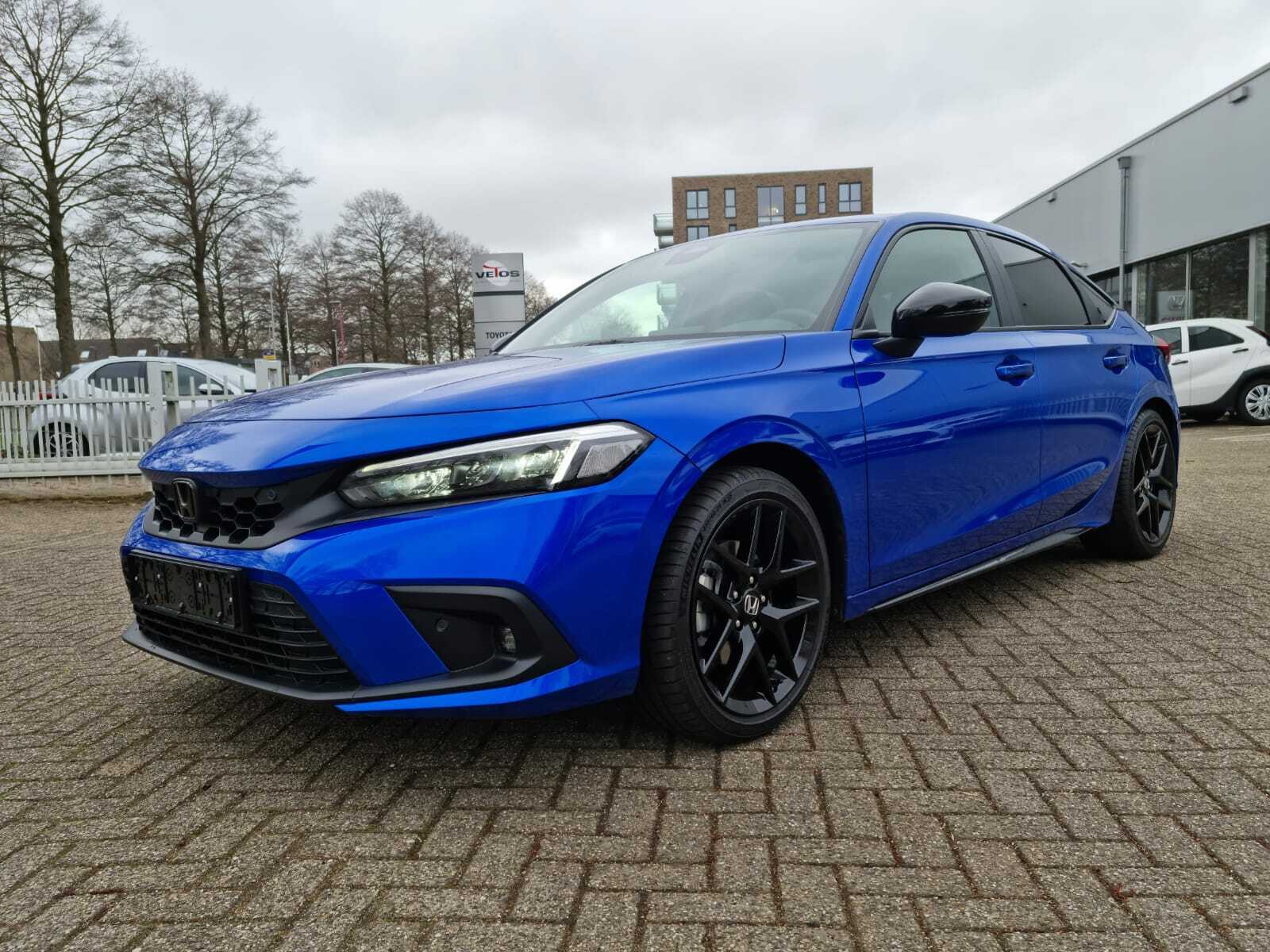 Kneppers Zoetermeer Officieel Honda dealer en Toyota merkspecialist